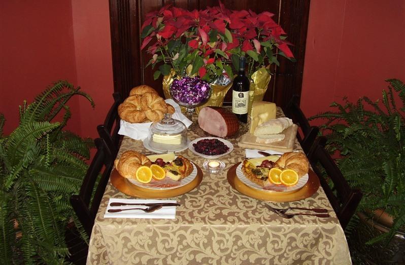 Whiskey Mansion Bed & Breakfast Saint Joseph Restoran fotoğraf