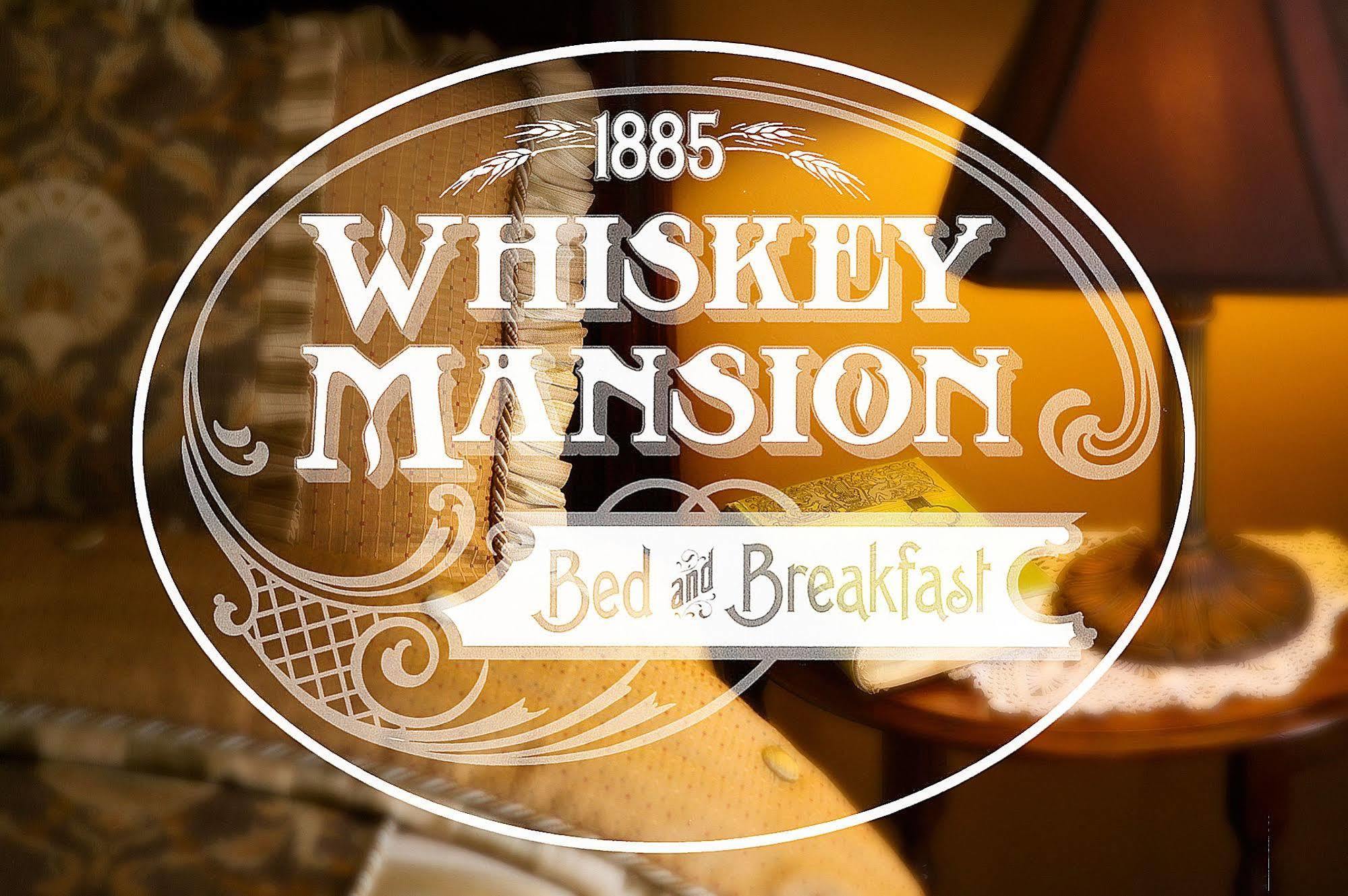 Whiskey Mansion Bed & Breakfast Saint Joseph Dış mekan fotoğraf